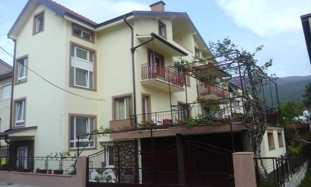 Hotel House Nativa Ohrid Esterno foto